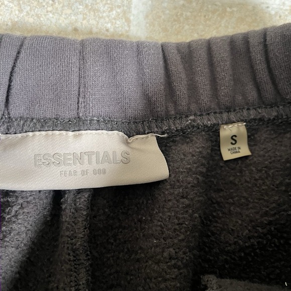 Fear Of God Essentials Sweatpants Men Small Black 1977 Iron Joggers Stretch - Picture 4 of 6